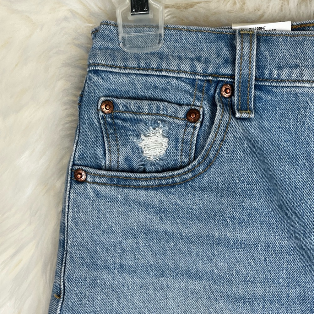 RIBCAGE LEVI JEAN SHORTS - Picture 6 of 6
